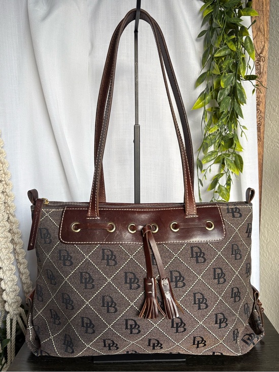 Dooney & Bourke Handbags - Vintage Dooney & Bourke Monogram Canvas Drawstring Shoulder Tote Bag Brown